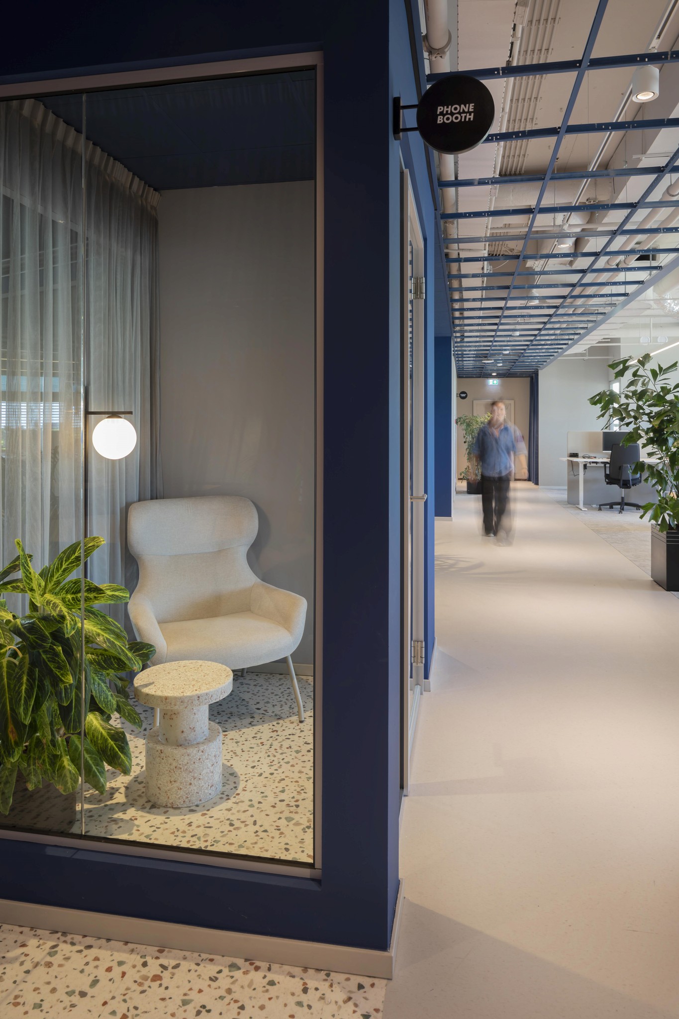Canal +, Hilversum
