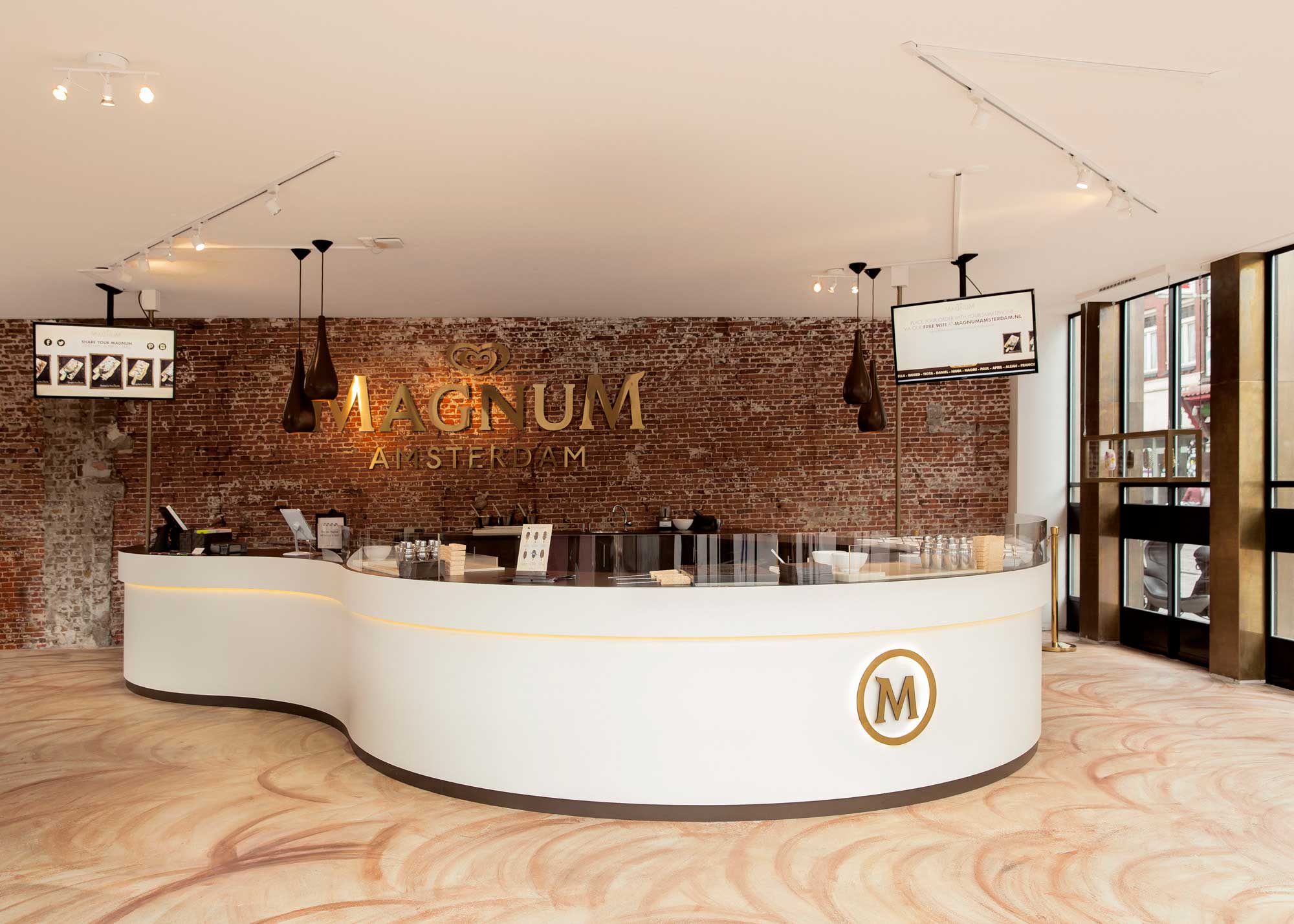Magnum, Amsterdam