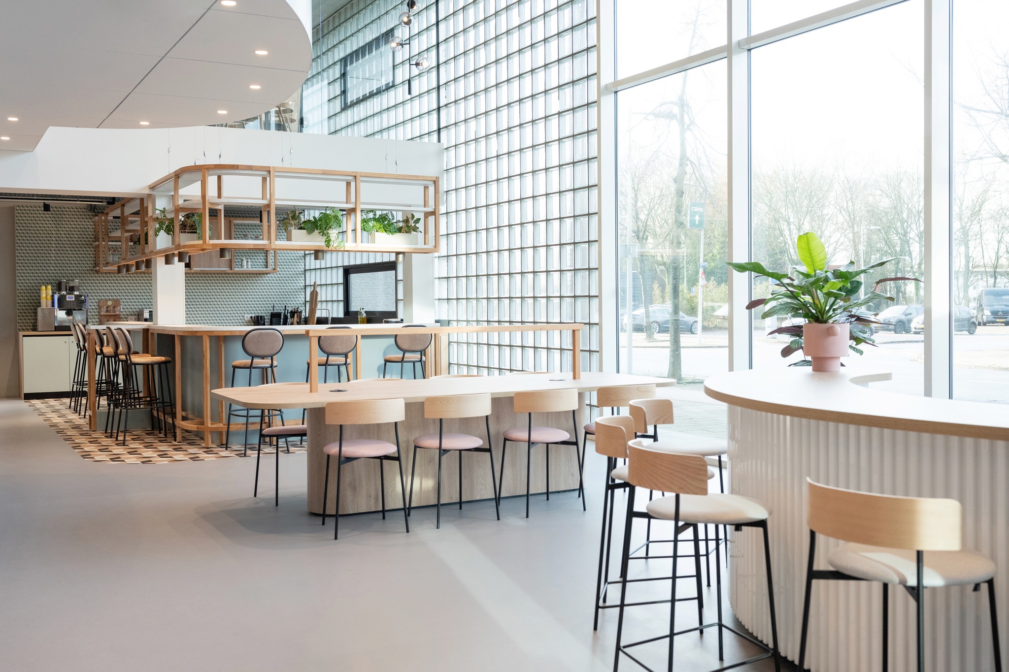 Newday Offices, Amsterdam ZO